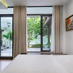 Lavita Villa Resort